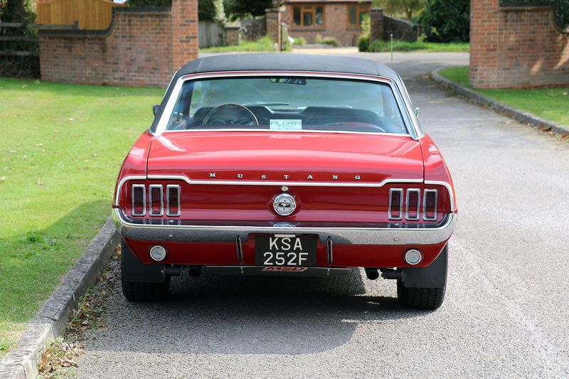 Ford Mustang 289 Hard Top with Special Preparation