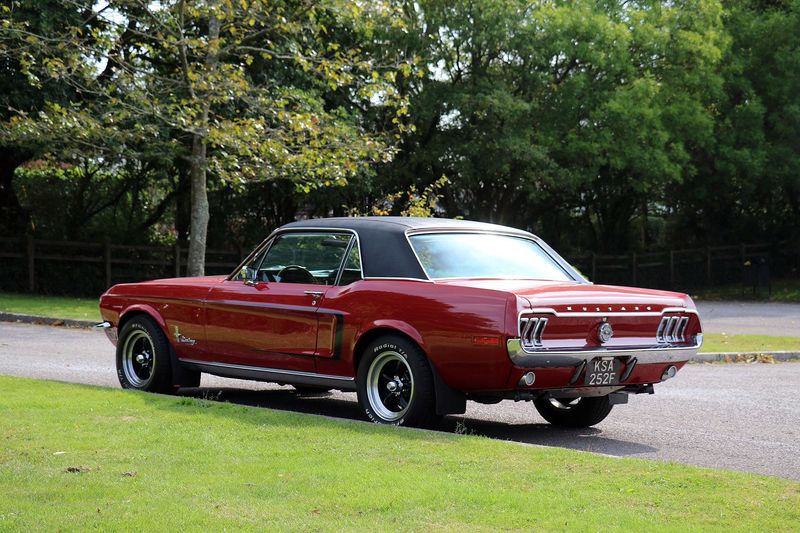 Ford Mustang 289 Hard Top with Special Preparation