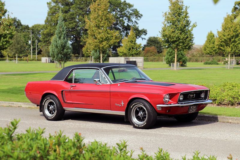 Ford Mustang 289 Hard Top with Special Preparation