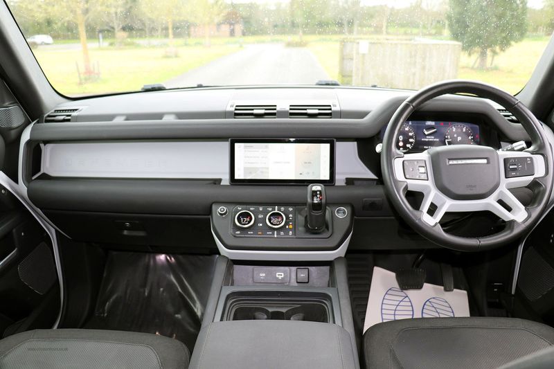 Landrover Defender 110 2.0 SD4 Auto