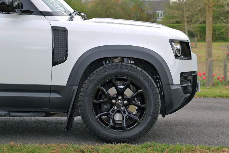 Landrover Defender 110 2.0 SD4 Auto