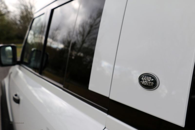 Landrover Defender 110 2.0 SD4 Auto