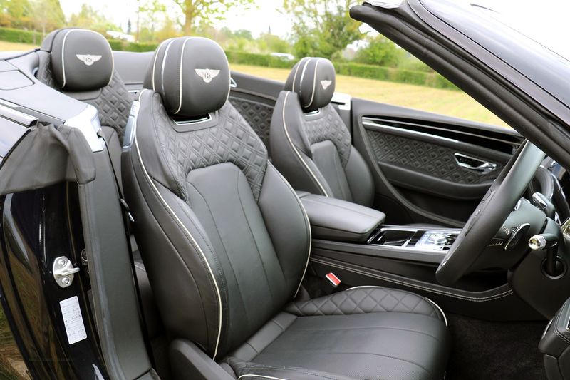 Bentley Continental GTC 635 Mulliner Centenary and Touring Specification