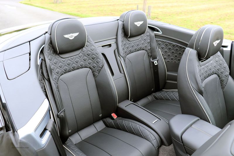 Bentley Continental GTC 635 Mulliner Centenary and Touring Specification