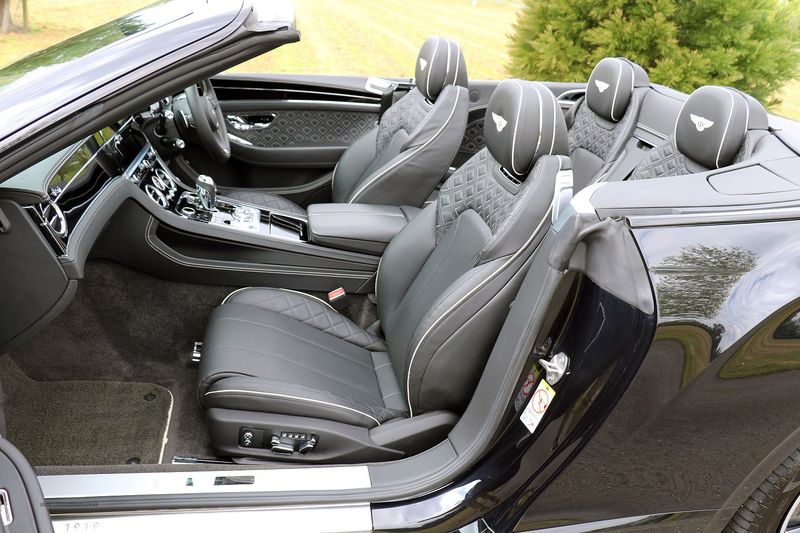 Bentley Continental GTC 635 Mulliner Centenary and Touring Specification