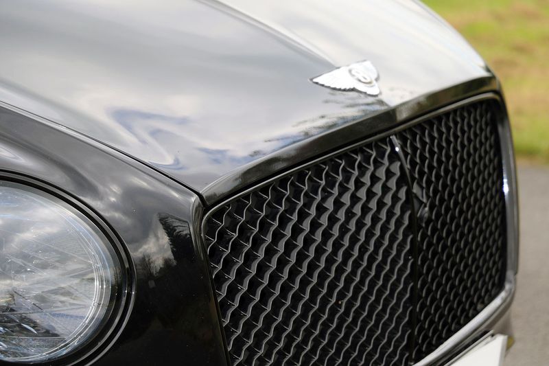 Bentley Continental GTC 635 Mulliner Centenary and Touring Specification