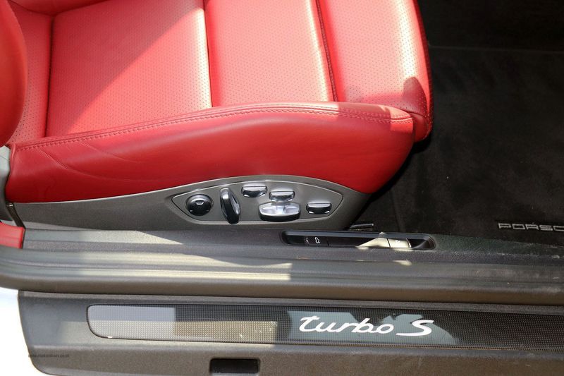 2016 Porsche 911 Turbo S PDK Cabriolet 991 Turbo S PDK Cabriolet