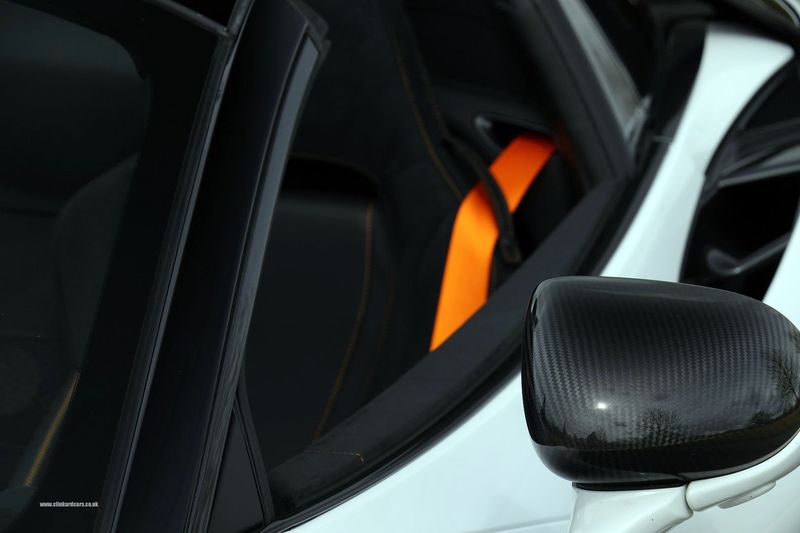 McLaren 720S Performance