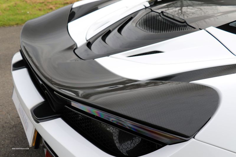 McLaren 720S Performance