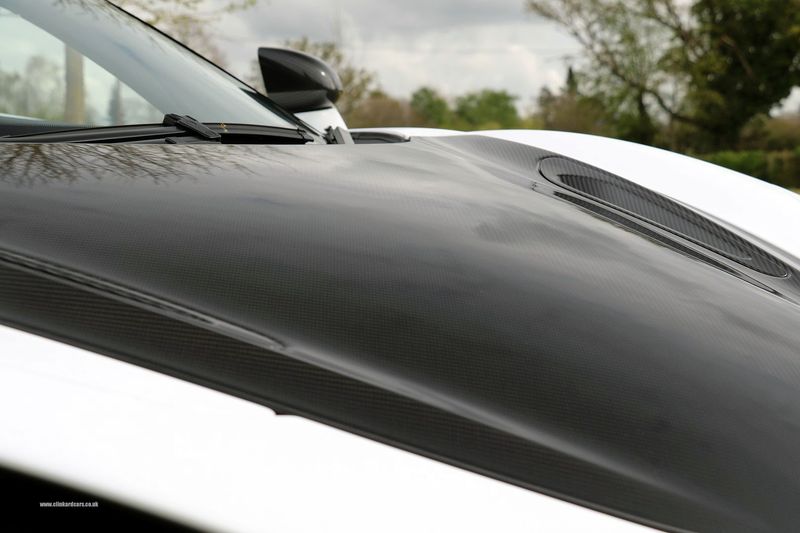 McLaren 720S Performance