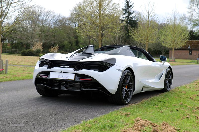 McLaren 720S Performance