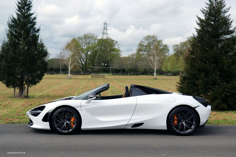 McLaren 720S Performance