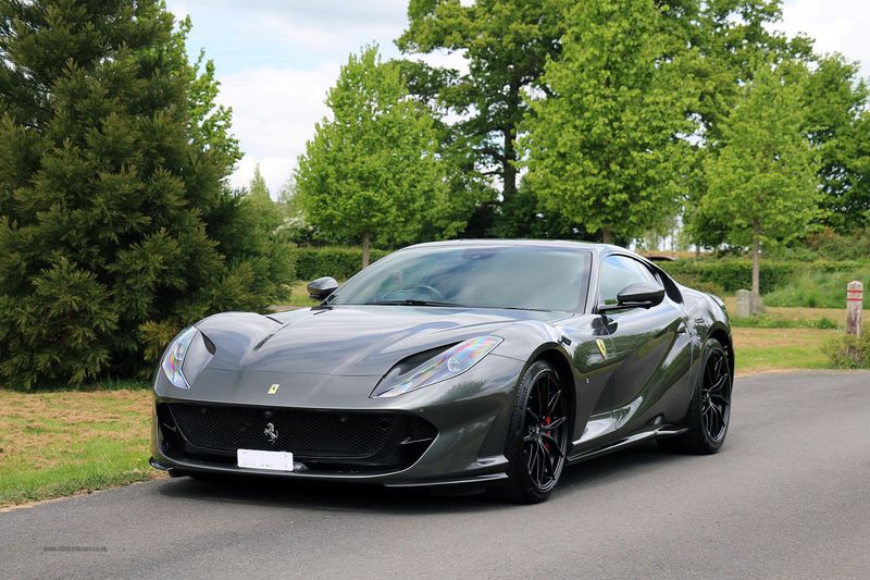 Ferrari 812 Superfast 6.5 V12