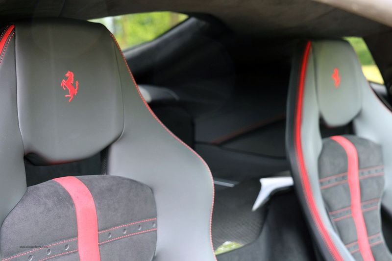 Ferrari 812 Superfast 6.5 V12