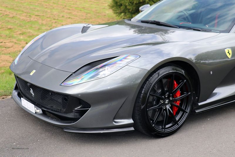 Ferrari 812 Superfast 6.5 V12