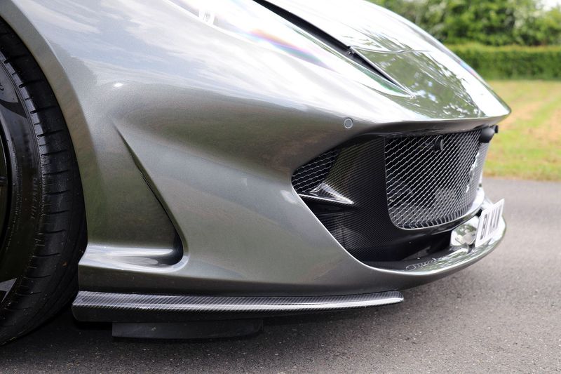 Ferrari 812 Superfast 6.5 V12