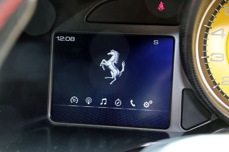 Ferrari 812 Superfast 6.5 V12