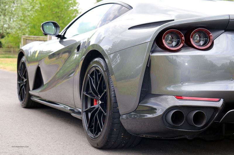 Ferrari 812 Superfast 6.5 V12