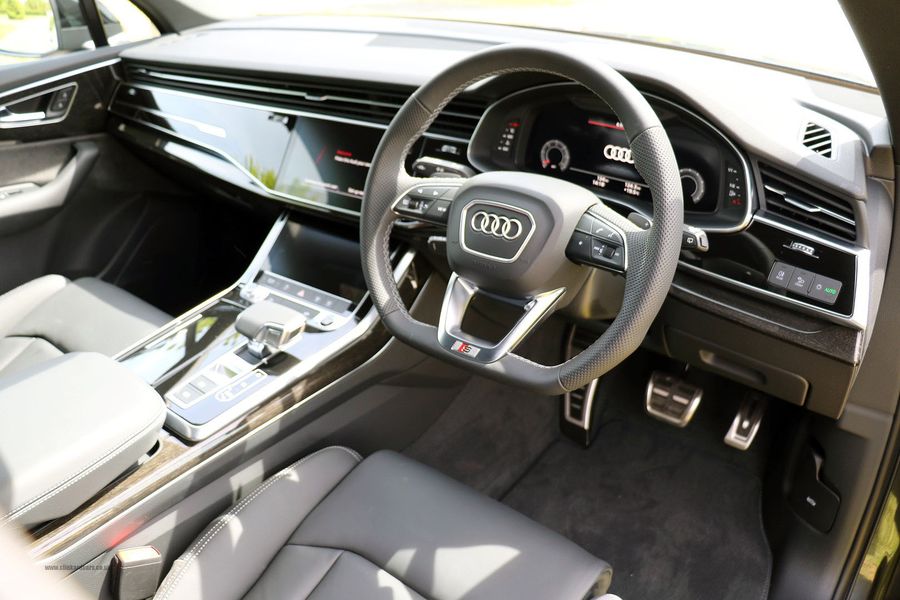 Audi Q7 5.0 TDi S Line Black Edition MHEV Quattro