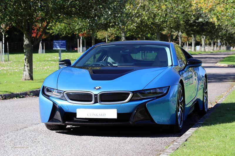 BMW i8 Coupe