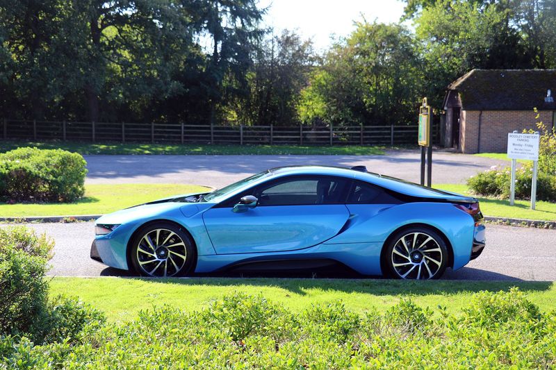 BMW i8 Coupe