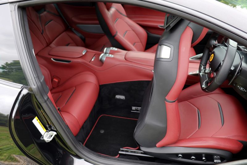 Ferrari GTC4Lusso V12