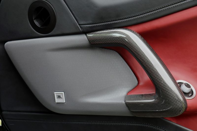 Ferrari GTC4Lusso V12