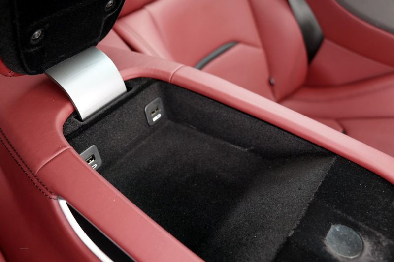 Ferrari GTC4Lusso V12