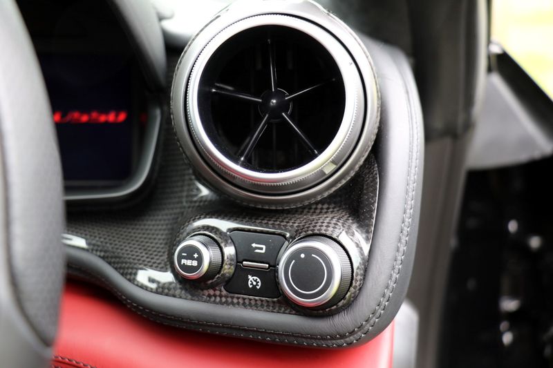 Ferrari GTC4Lusso V12