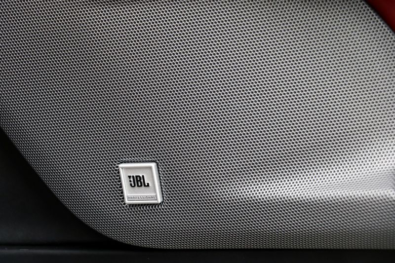 Ferrari GTC4Lusso V12