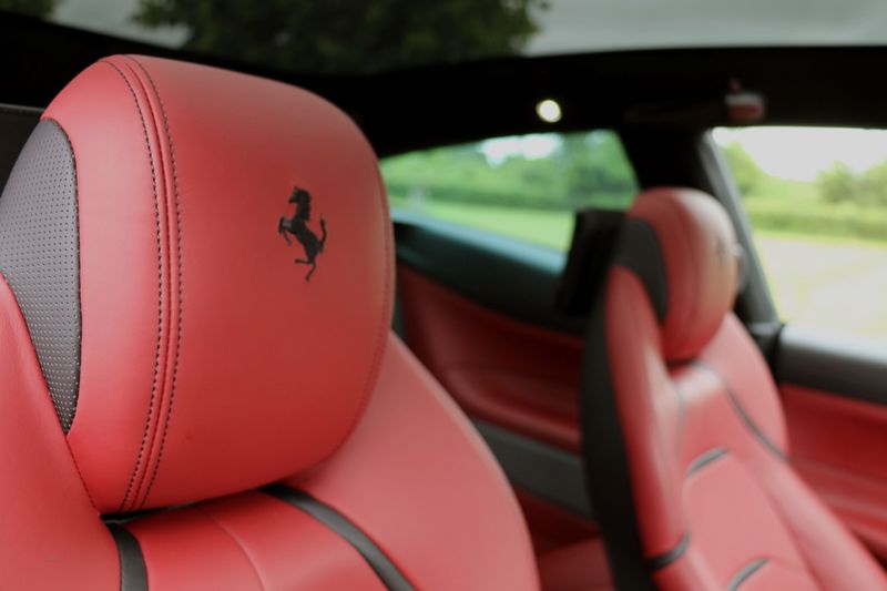 Ferrari GTC4Lusso V12