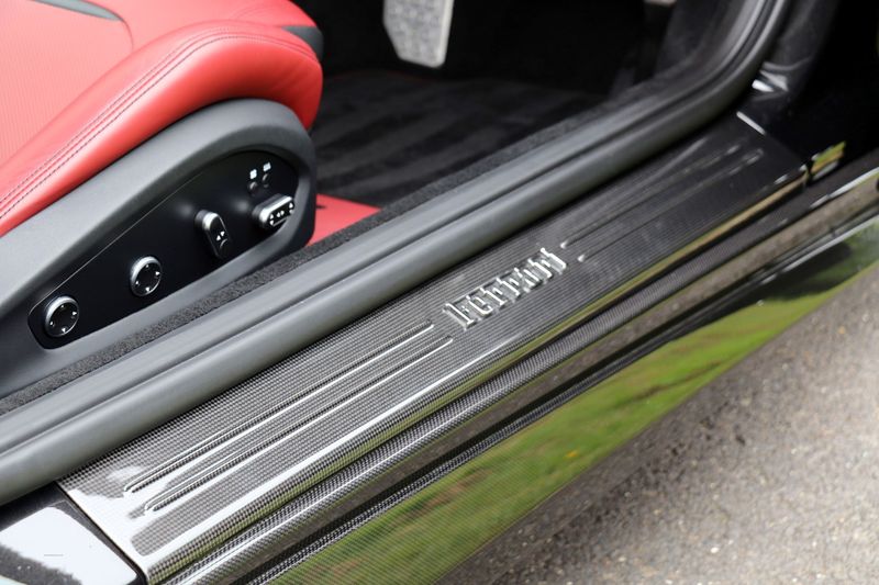 Ferrari GTC4Lusso V12