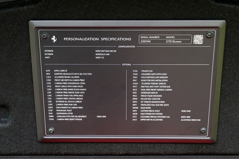 Ferrari GTC4Lusso V12