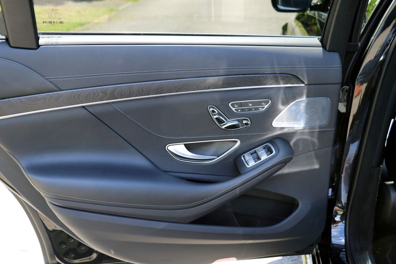 Mercedes S350D LWB AMG Line Executive Grand Edition