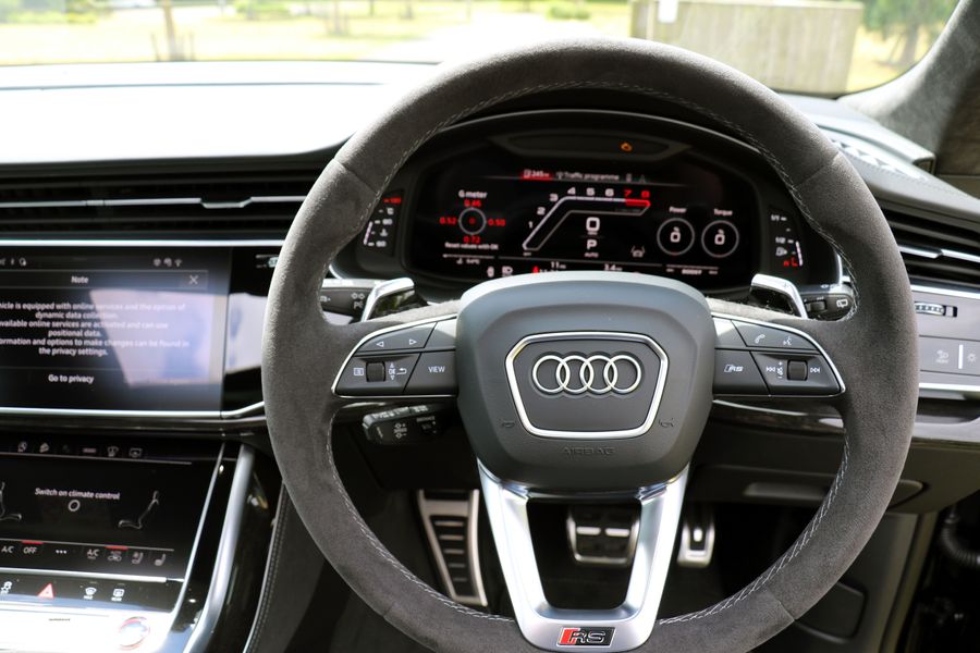 Audi RSQ8 Vorsprung