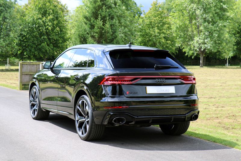Audi RSQ8 Vorsprung