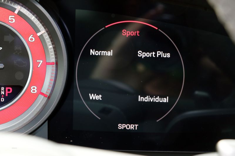 Porsche 992 Turbo Coupe PDK