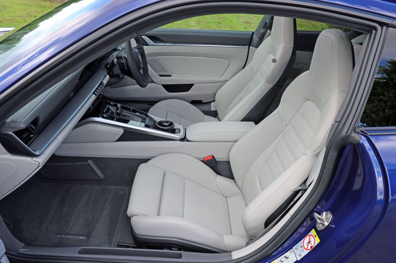 Porsche 992 Turbo Coupe PDK