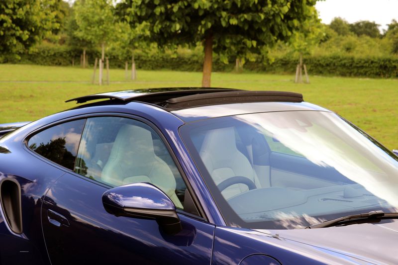 Porsche 992 Turbo Coupe PDK