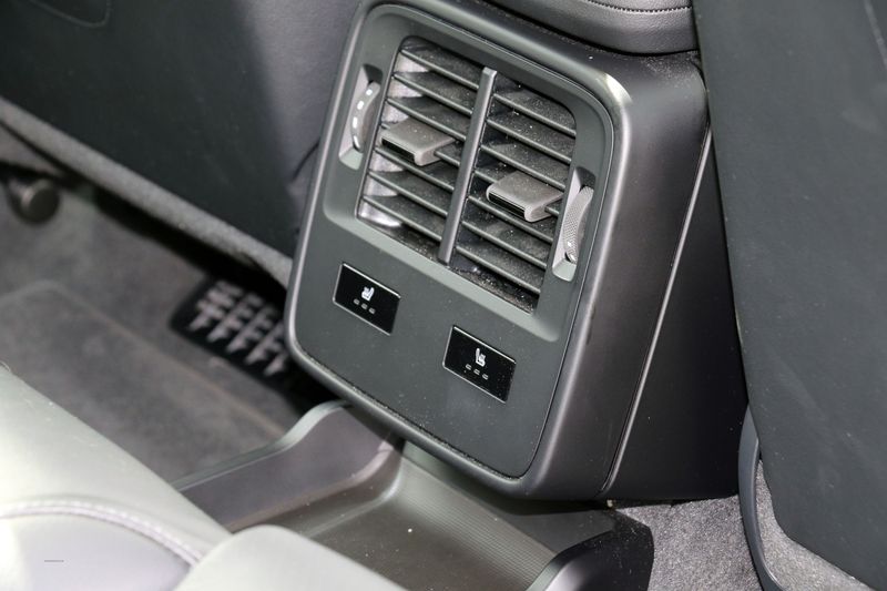 Porsche Taycan 4 Cross Turismo Vat Qualifying