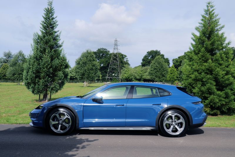 Porsche Taycan 4 Cross Turismo Vat Qualifying