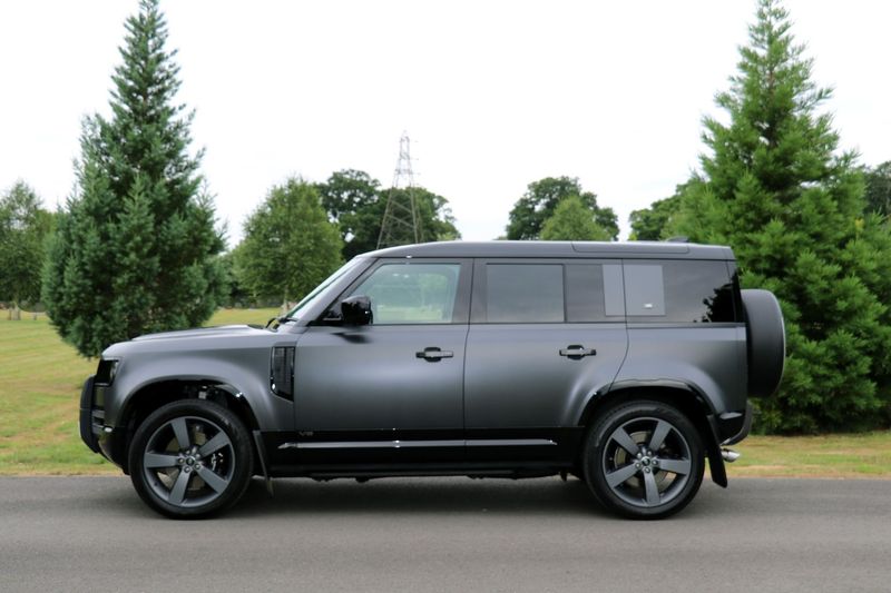 Landrover Defender 110 5.0 V8 Carpathian Edition