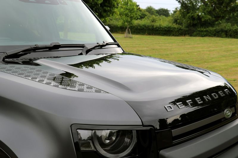 Landrover Defender 110 5.0 V8 Carpathian Edition