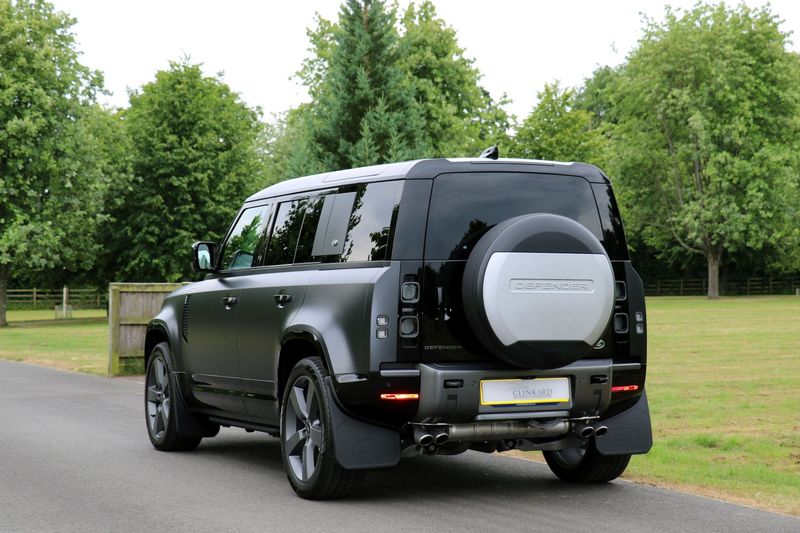 Landrover Defender 110 5.0 V8 Carpathian Edition