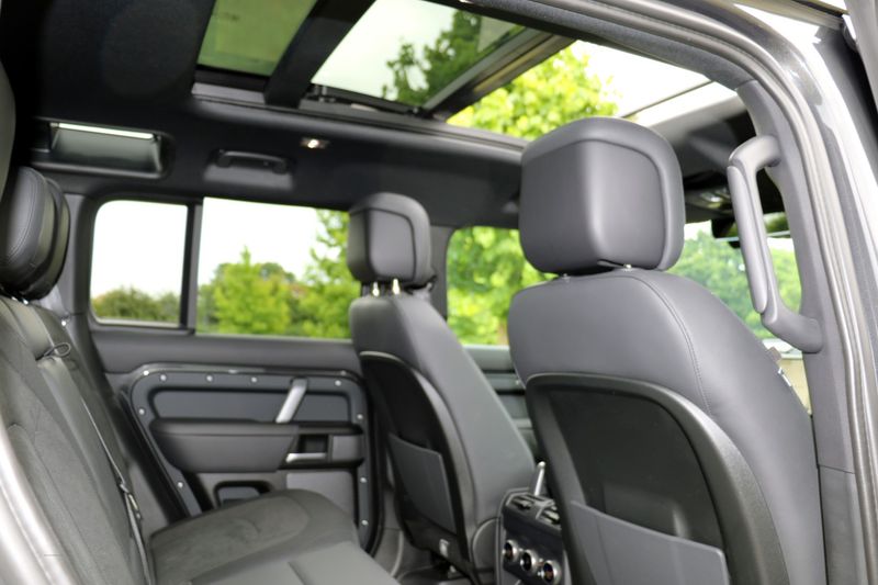 Landrover Defender 110 5.0 V8 Carpathian Edition