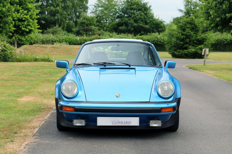 Porsche 930 Turbo 3.3 Coupe.