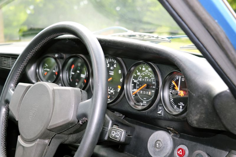 Porsche 930 Turbo 3.3 Coupe.