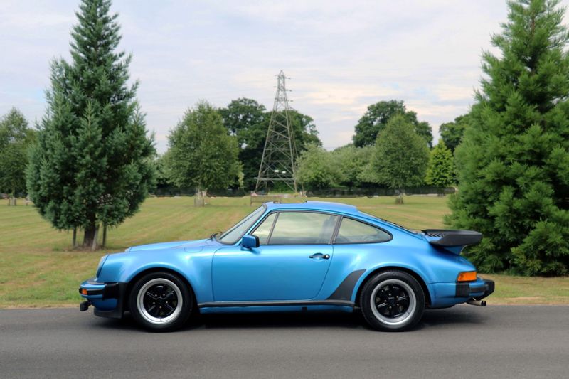 Porsche 930 Turbo 3.3 Coupe.