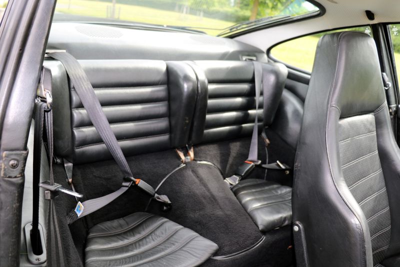 Porsche 930 Turbo 3.3 Coupe.