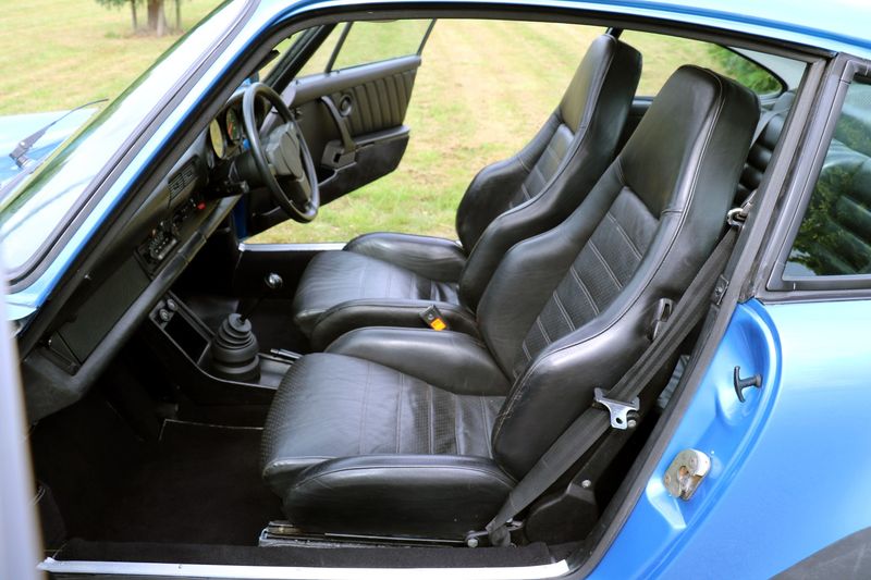 Porsche 930 Turbo 3.3 Coupe.